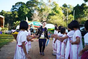 BIB: 000
                            <button type="button" onclick="openModal(18981124)" class="btn btn-primary btn-sm float-right btn-popup" data-toggle="modal" data-target=".modal-high-quality">
                        <i class="fas fa-shopping-cart"></i> Add to Cart
                    </button>
                                            <button type="button" onclick="isThisMe(18981124, true)" class="btn btn-success btn-sm float-right btn-popup btn-isme hidden" data-toggle="tooltip" data-placement="bottom" title="นี่คือรูปของคุณใช่ไหม คลิกที่นี่เพื่อเอาเข้าอัลบั้ม">
                        <i class="fas fa-plus"></i> Add to album
                    </button>
                    <button type="button" onclick="isThisMe(18981124, false)" class="btn btn-warning btn-sm float-right btn-popup btn-isnotme hidden">
                        <i class="fas fa-ban"></i> Remove from album
                    </button>